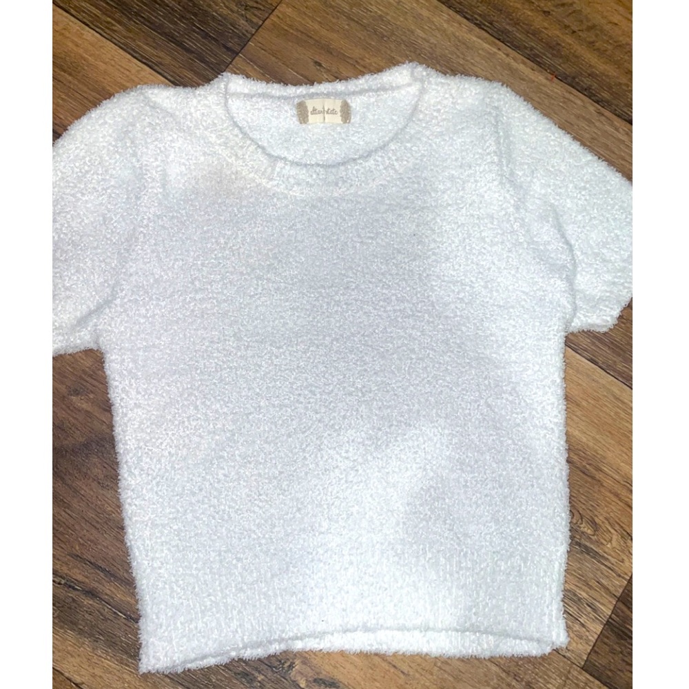 Altard State white sweater material fitted crop